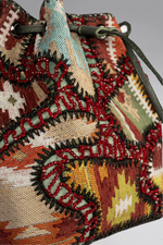 Load image into Gallery viewer, Large Patchy Carpet Bucket Bag