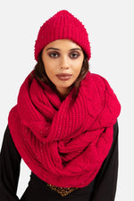 Load image into Gallery viewer, Danda Crystal Knit Scarf and Beanie