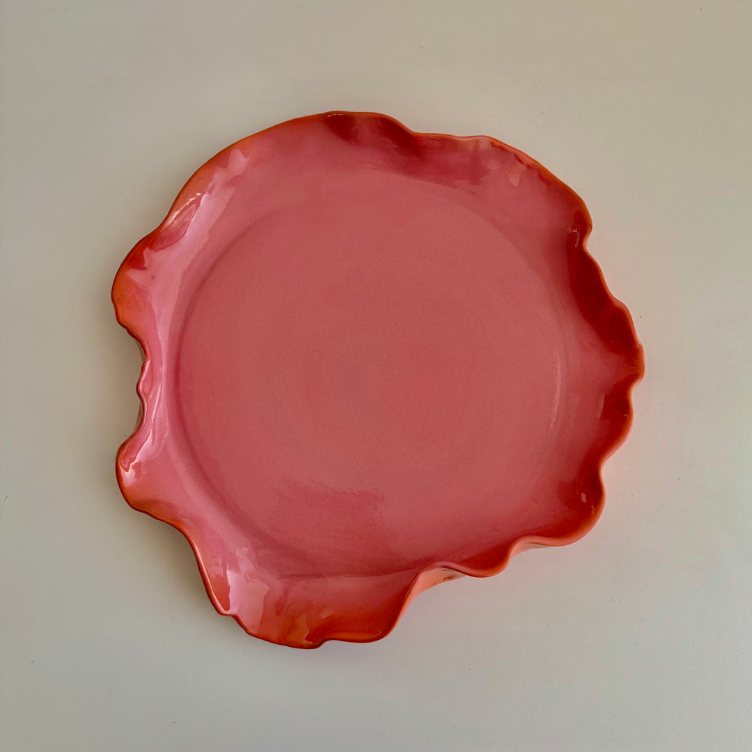 Curly Round Flat Plate